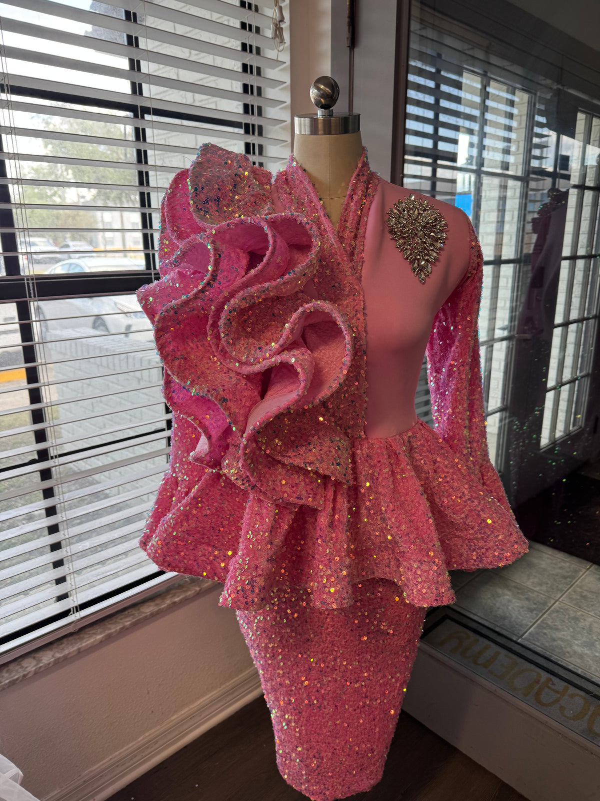 Pink ruffle people